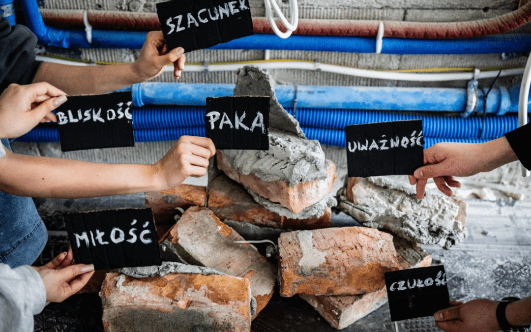 Jak skutecznie wspierać fundacje – nie tylko finansowo?