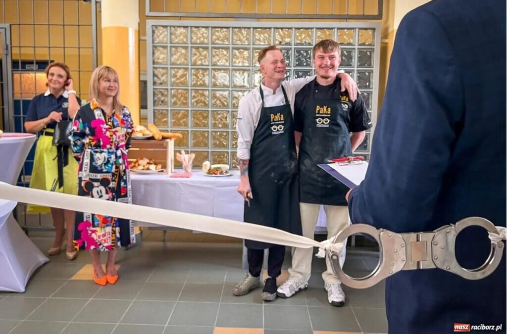 Otwarcie warsztatowni PAKA w&nbsp;Zakładzie Poprawczym w&nbsp;Raciborzu (sfinansowano w&nbsp;ramach PROO)